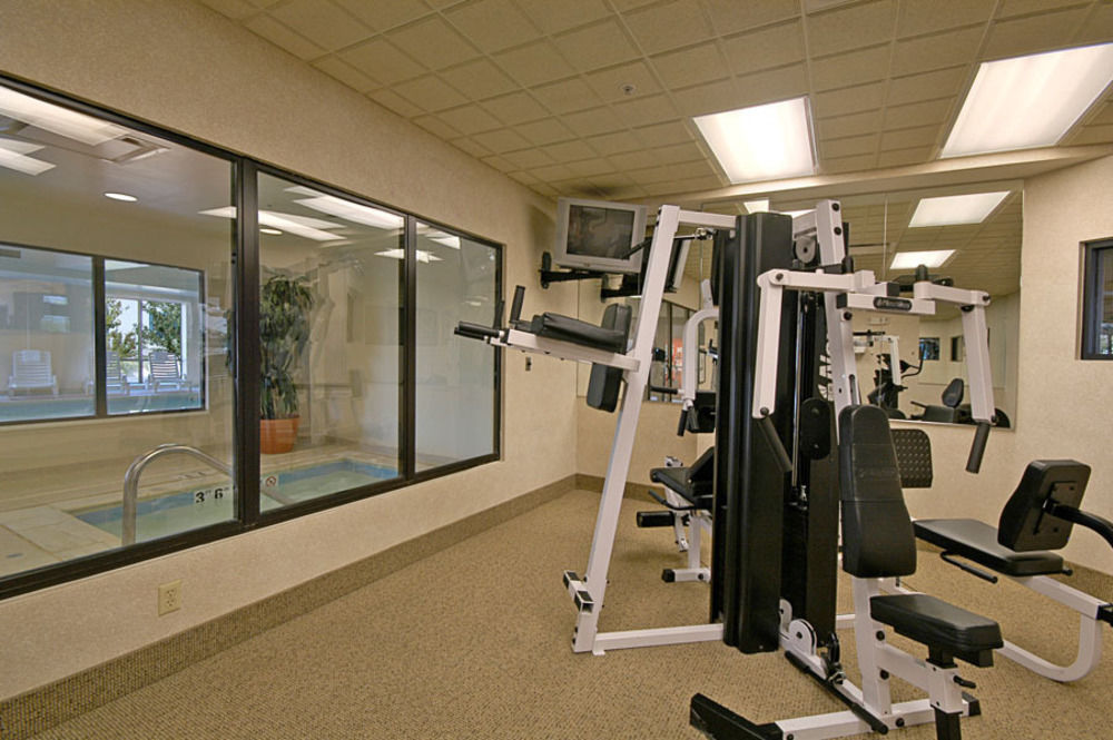 Holiday Inn Express & Suites Baltimore - BWI Airport North By Ihg Линтикъм Екстериор снимка